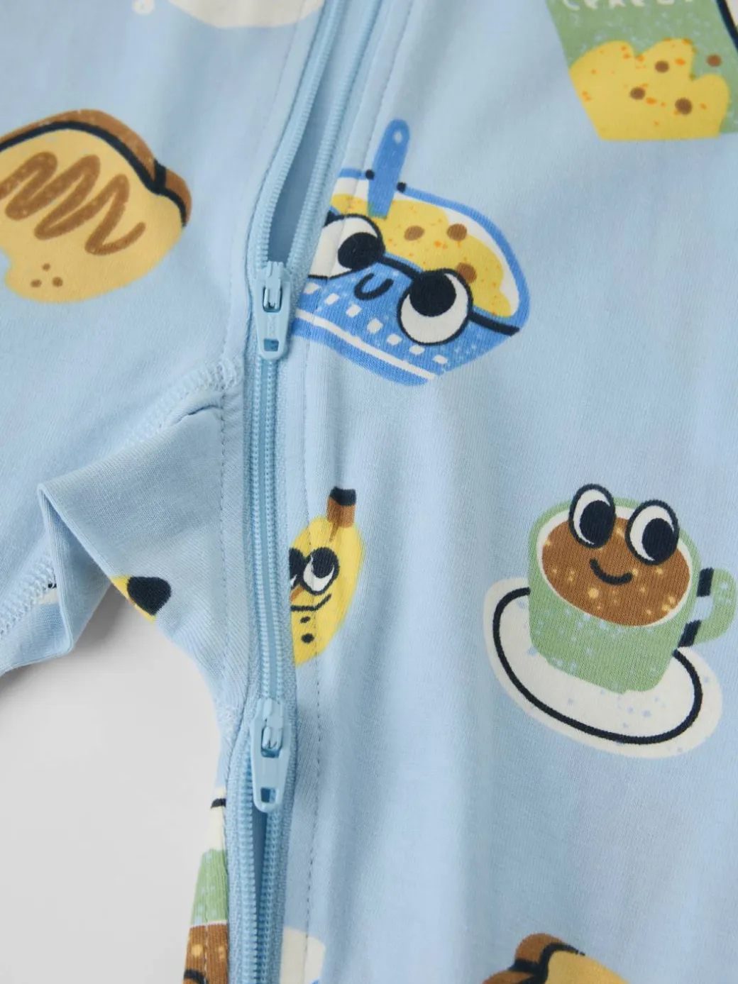 Pyjamasdress frokost