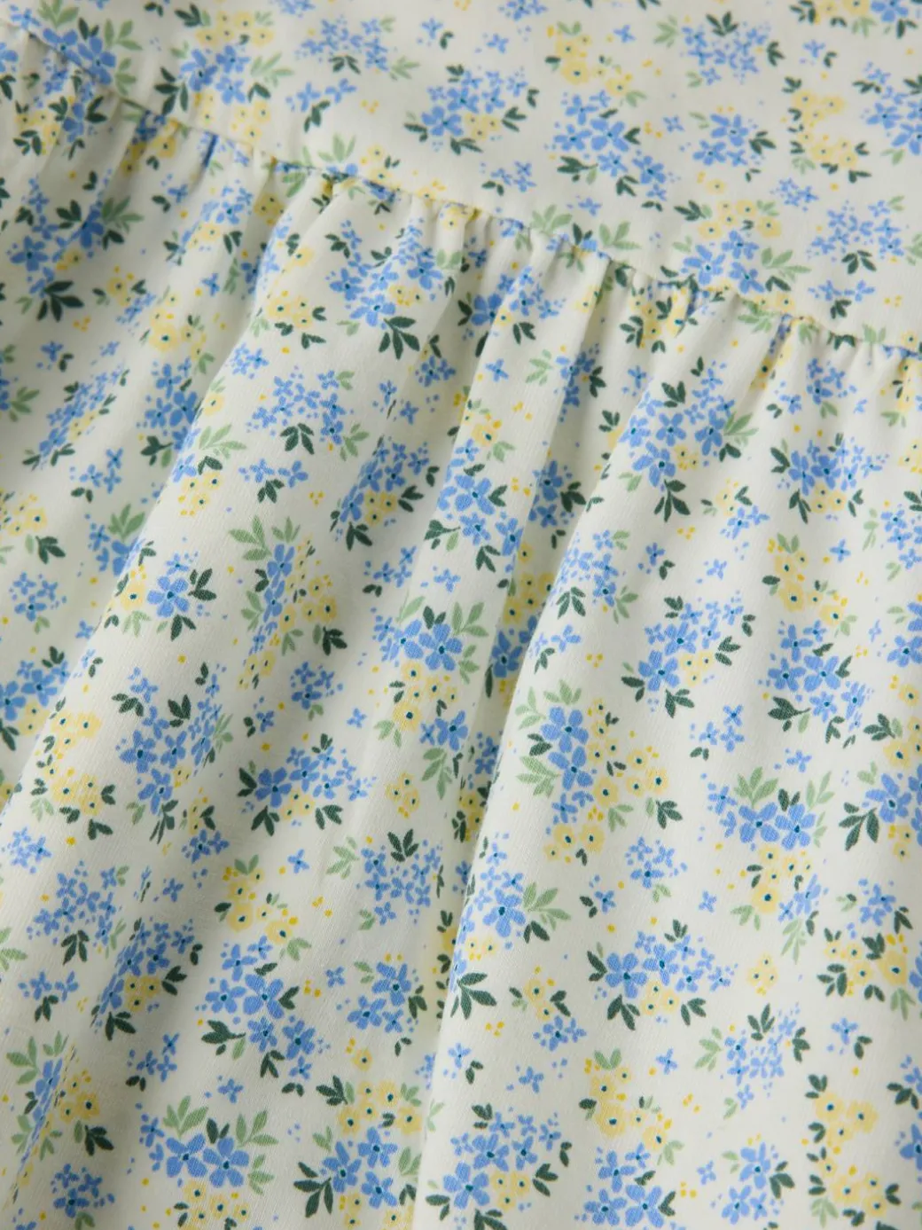 Snurrekjole blomster